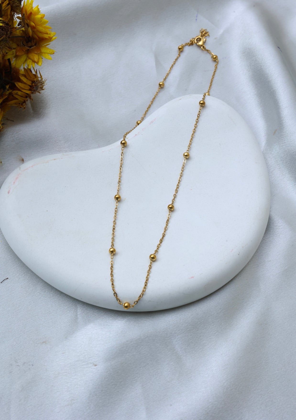 Golden beads chain