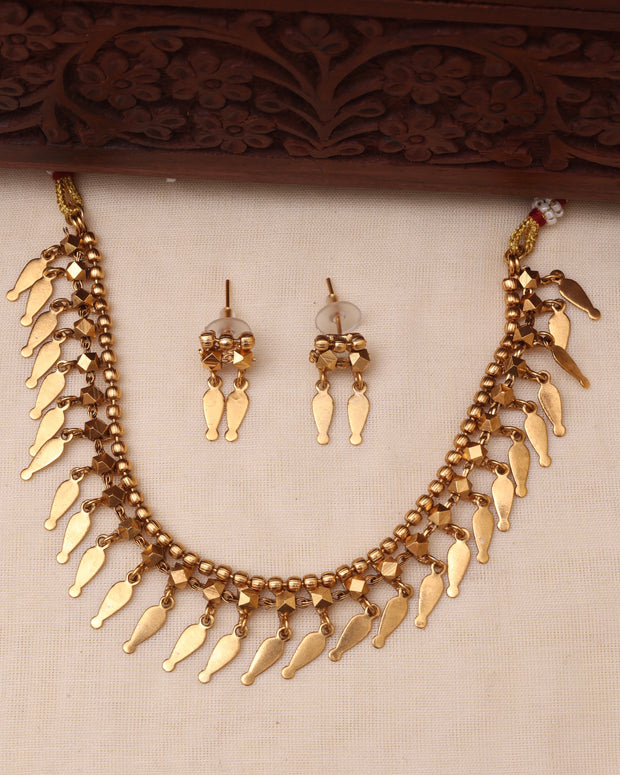 Elakkathaali Golden-JS 0144