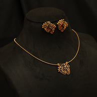 Simple paduka necklace set