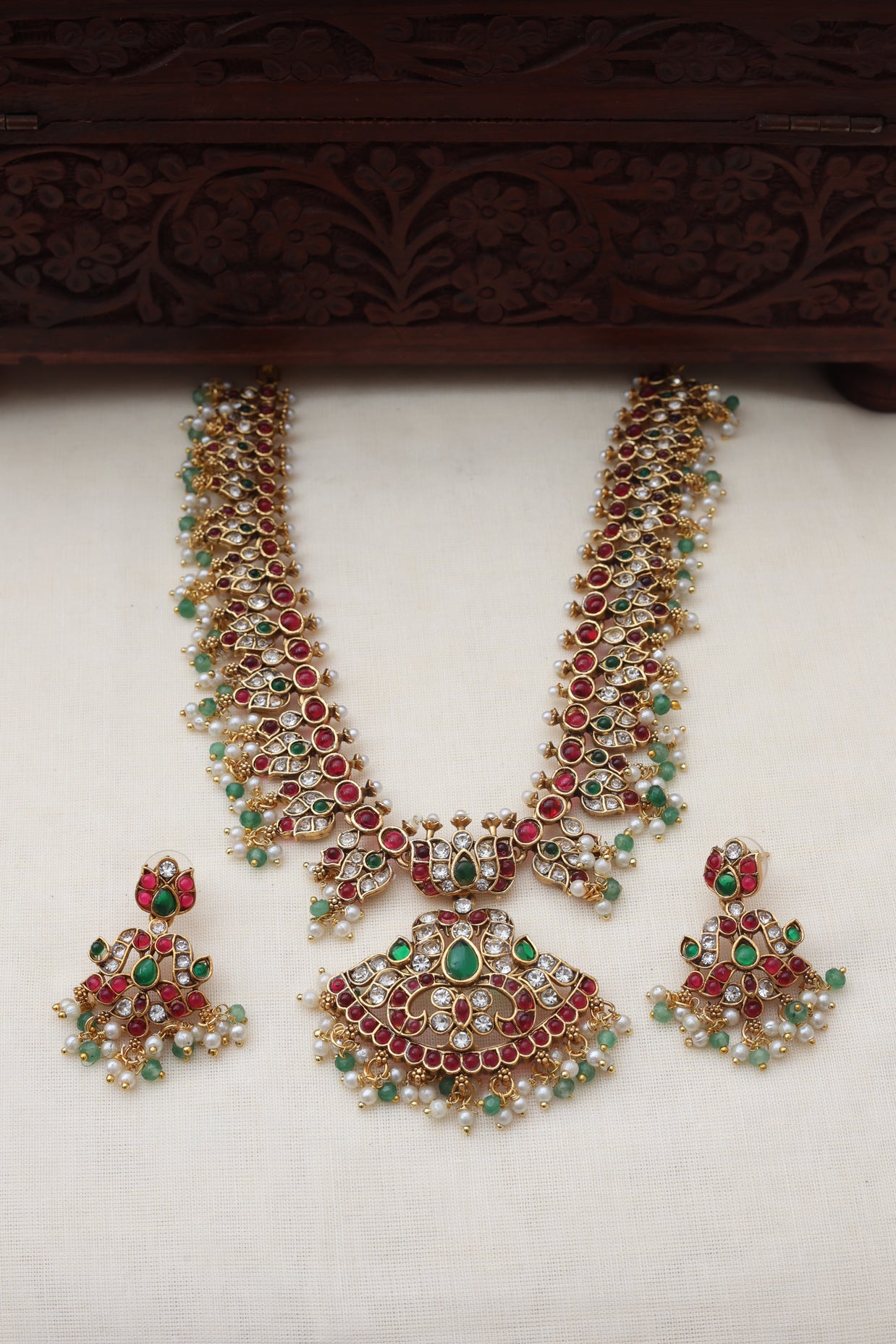 Ratna kemp necklace set