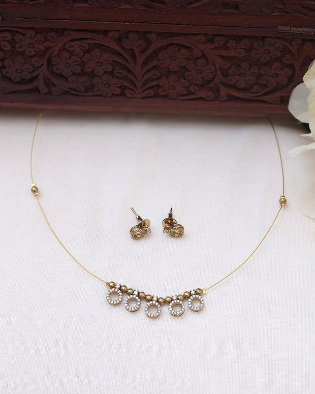 Invisible AD necklace set