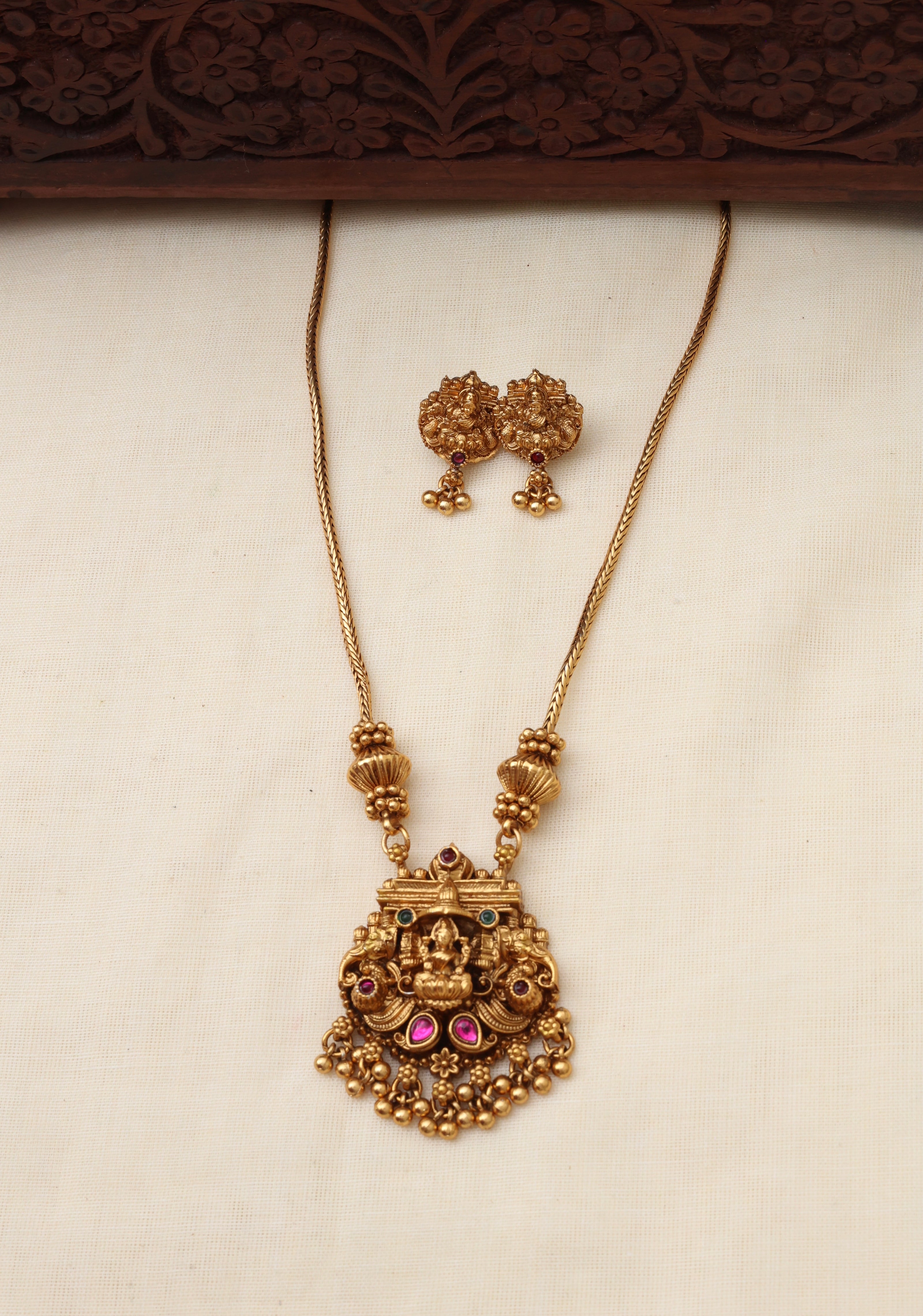 Ambika haaram - (JS 0240)