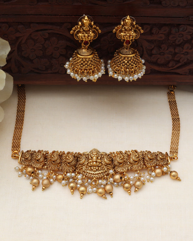 Devi choker set