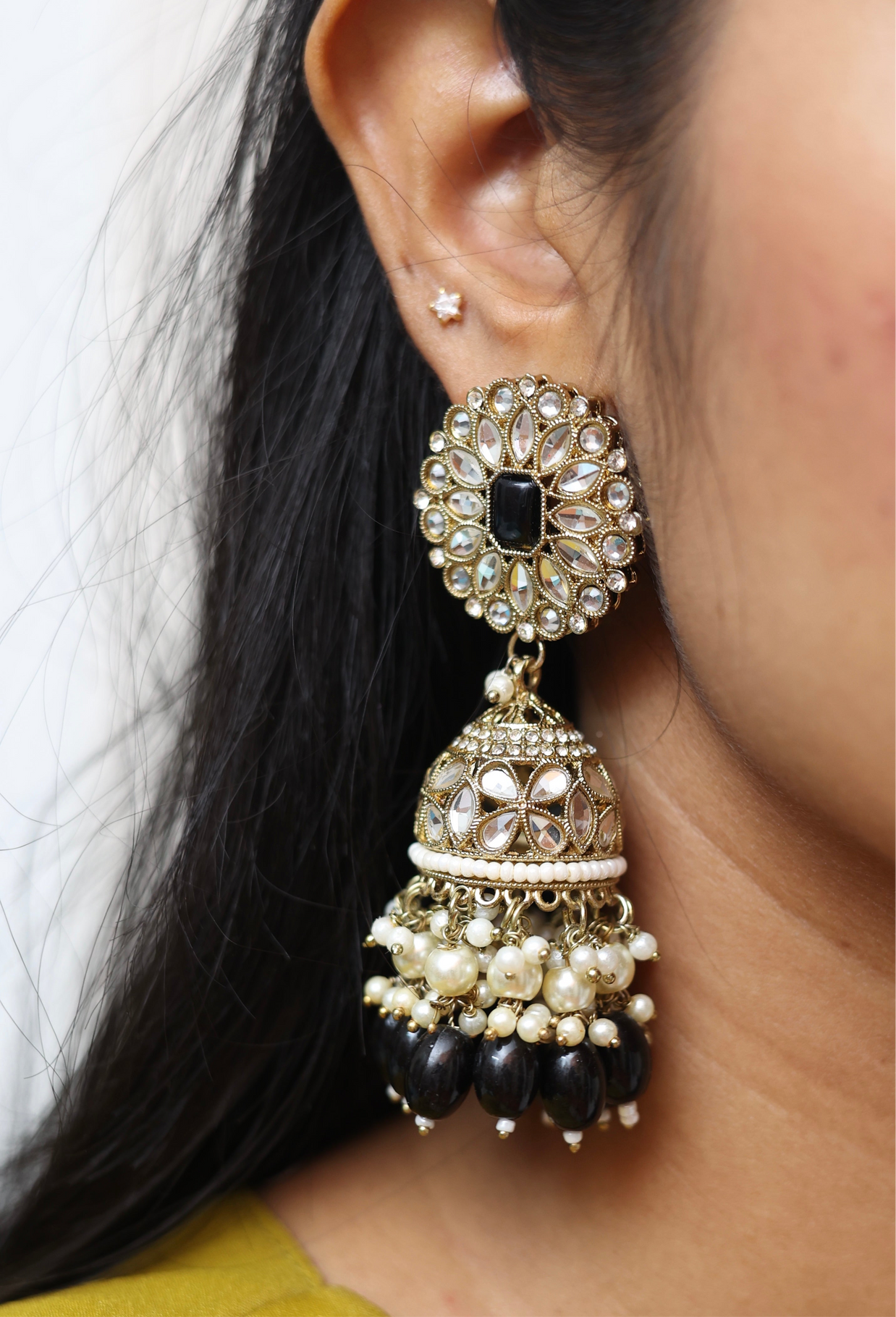 Chandni Sunehri Jhumka