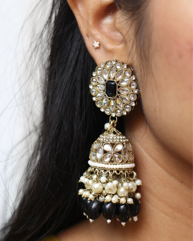 Chandni Sunehri Jhumka