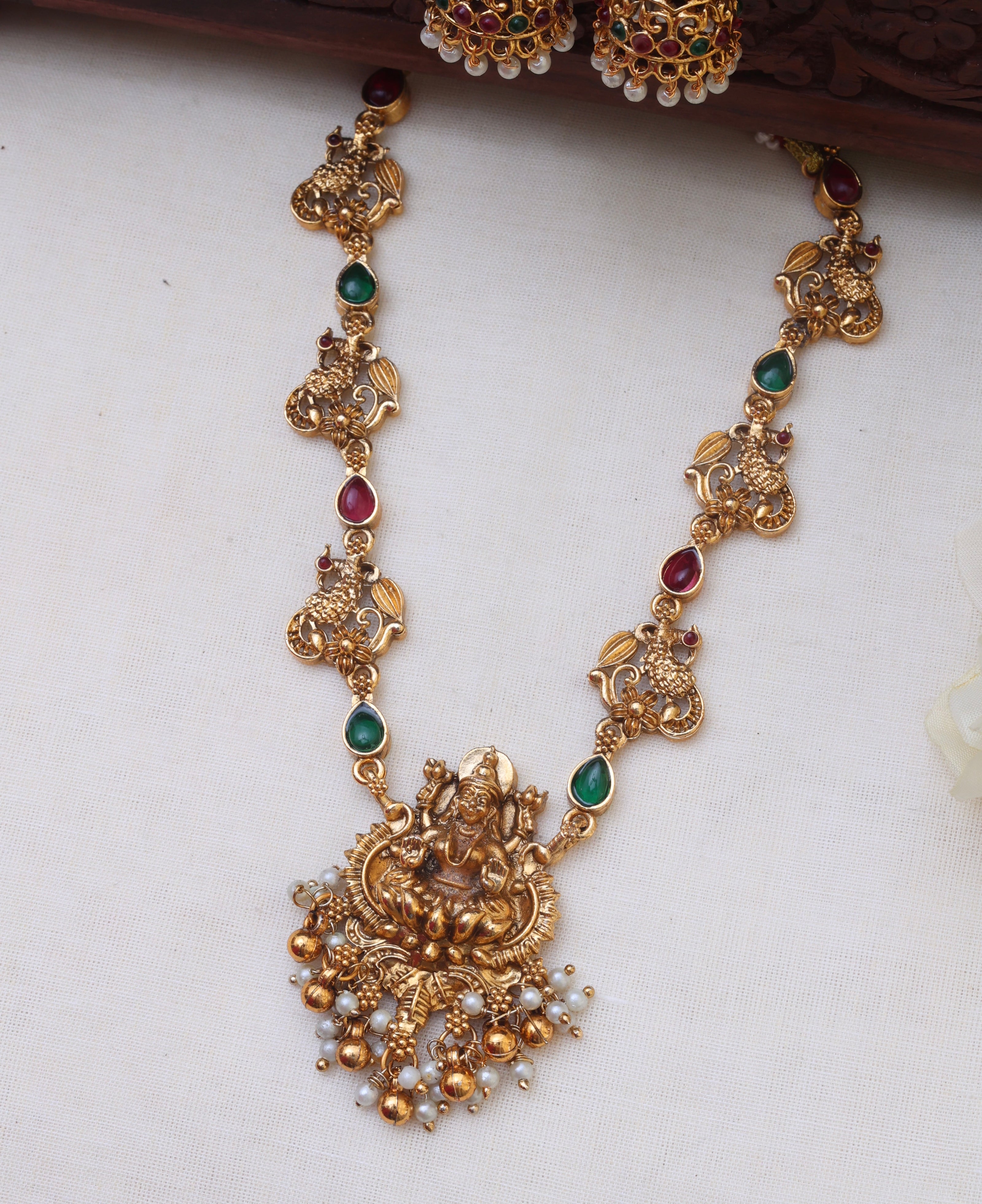 Shakti Antique necklace set