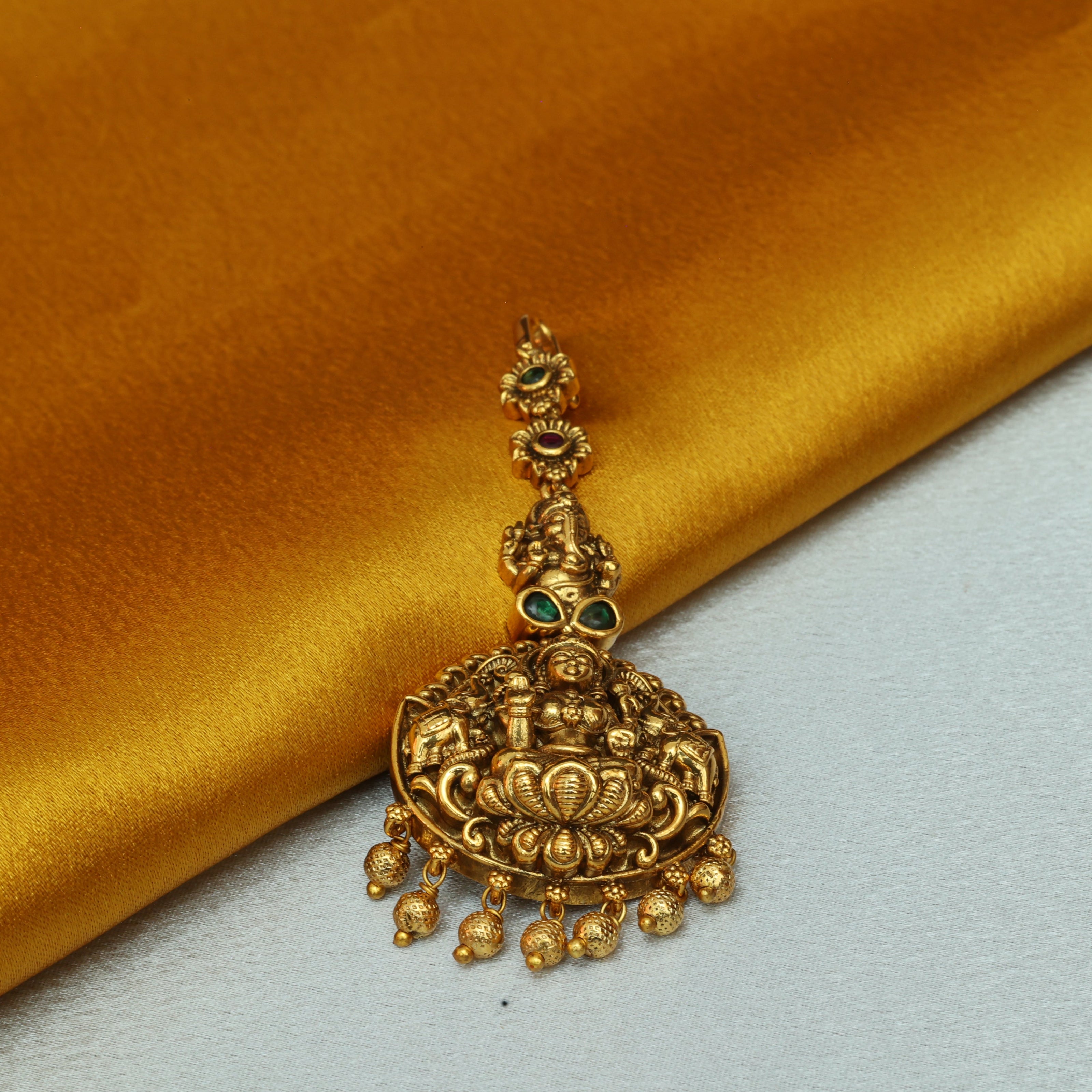 Divine Lakshmi And Ganapathy Maangtikka