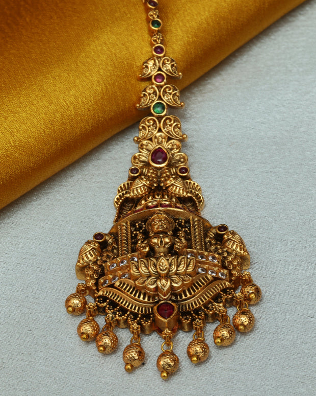 Divya Ratna Antique Maangtikka