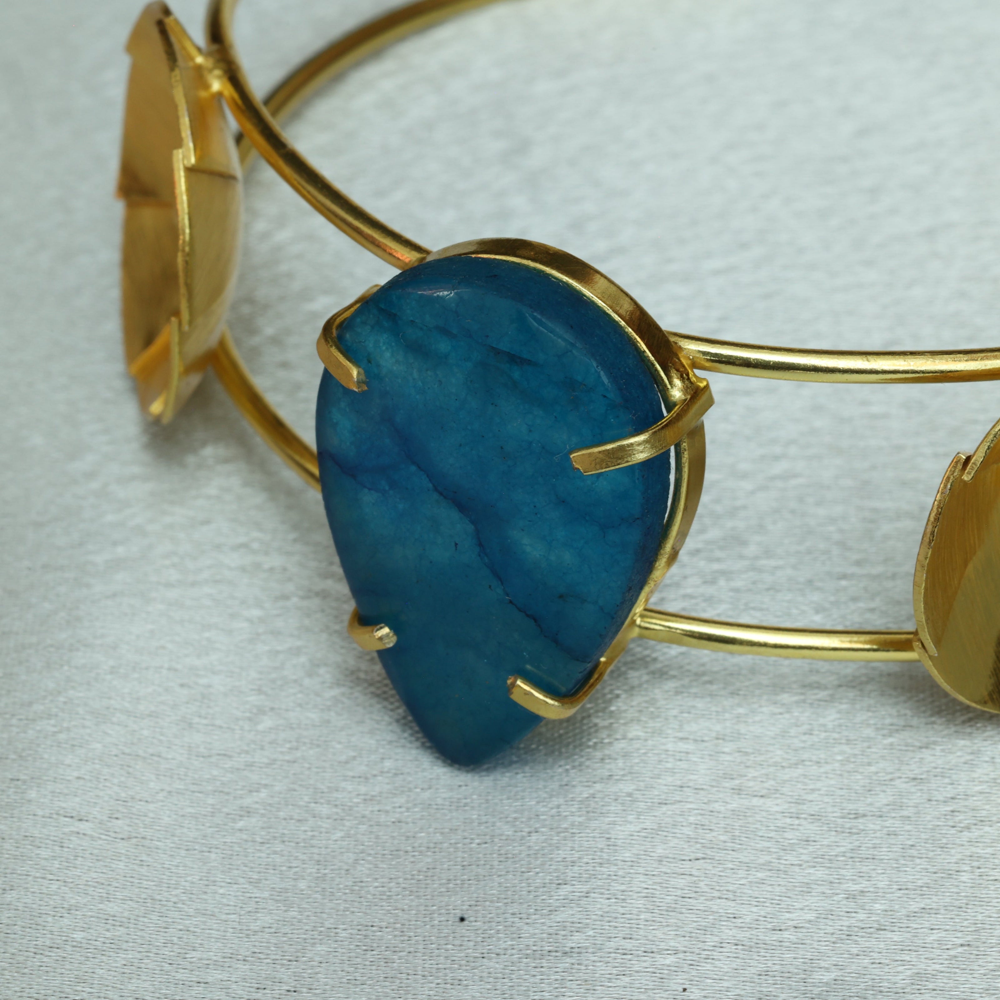 Natural Stone Drop Handcuff 18K Gold Plated