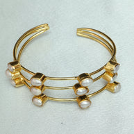 Pearlglow Handcuff 18K Gold Plated