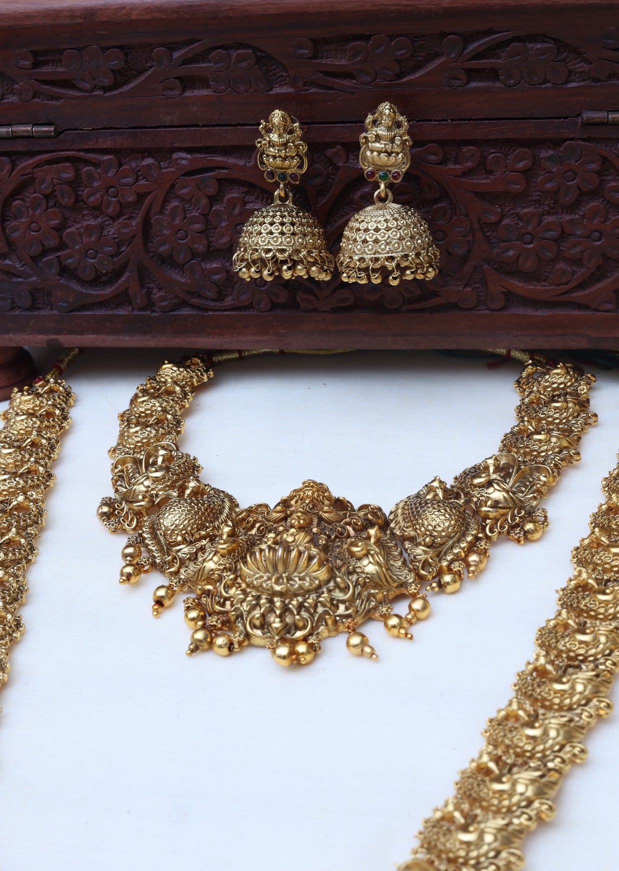 Divine Lakshmi Bridalset