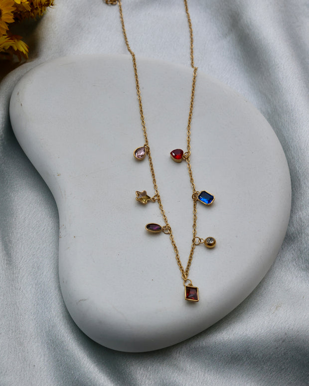 Multicolour pendant chain