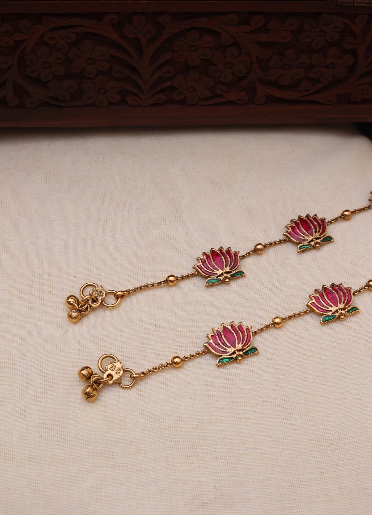 Lotus flower anklet