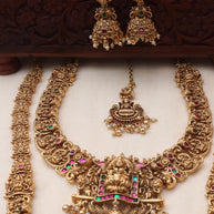 Deva bridalset