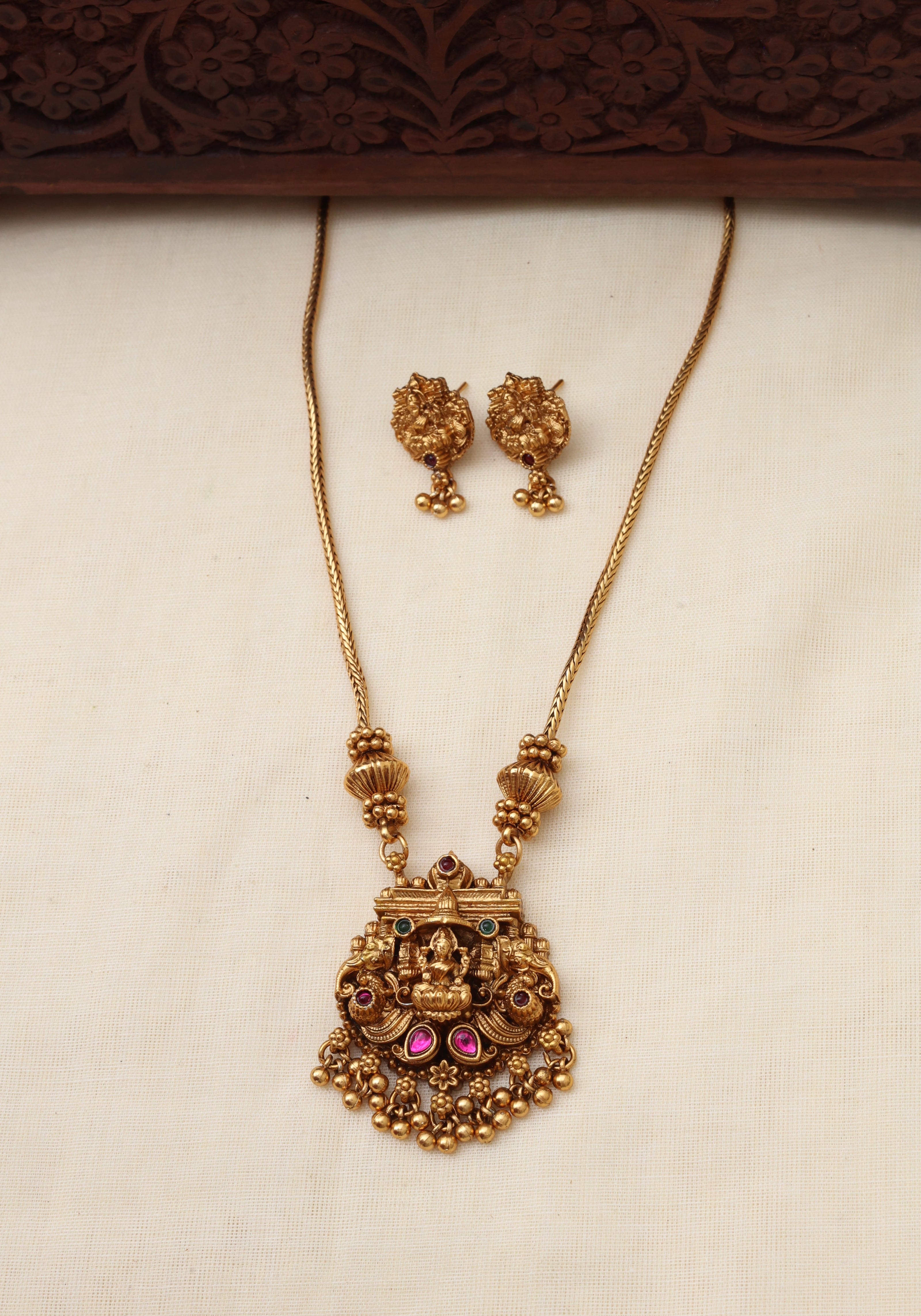 Ambika haaram - (JS 0240)