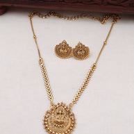 Suvarna necklace set