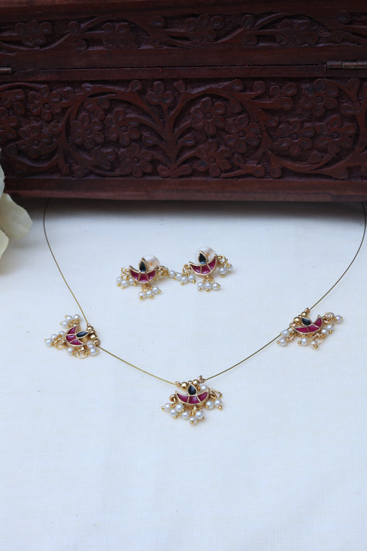 Chaandh invisible necklace set