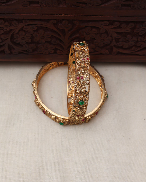 Tara Bangles-004