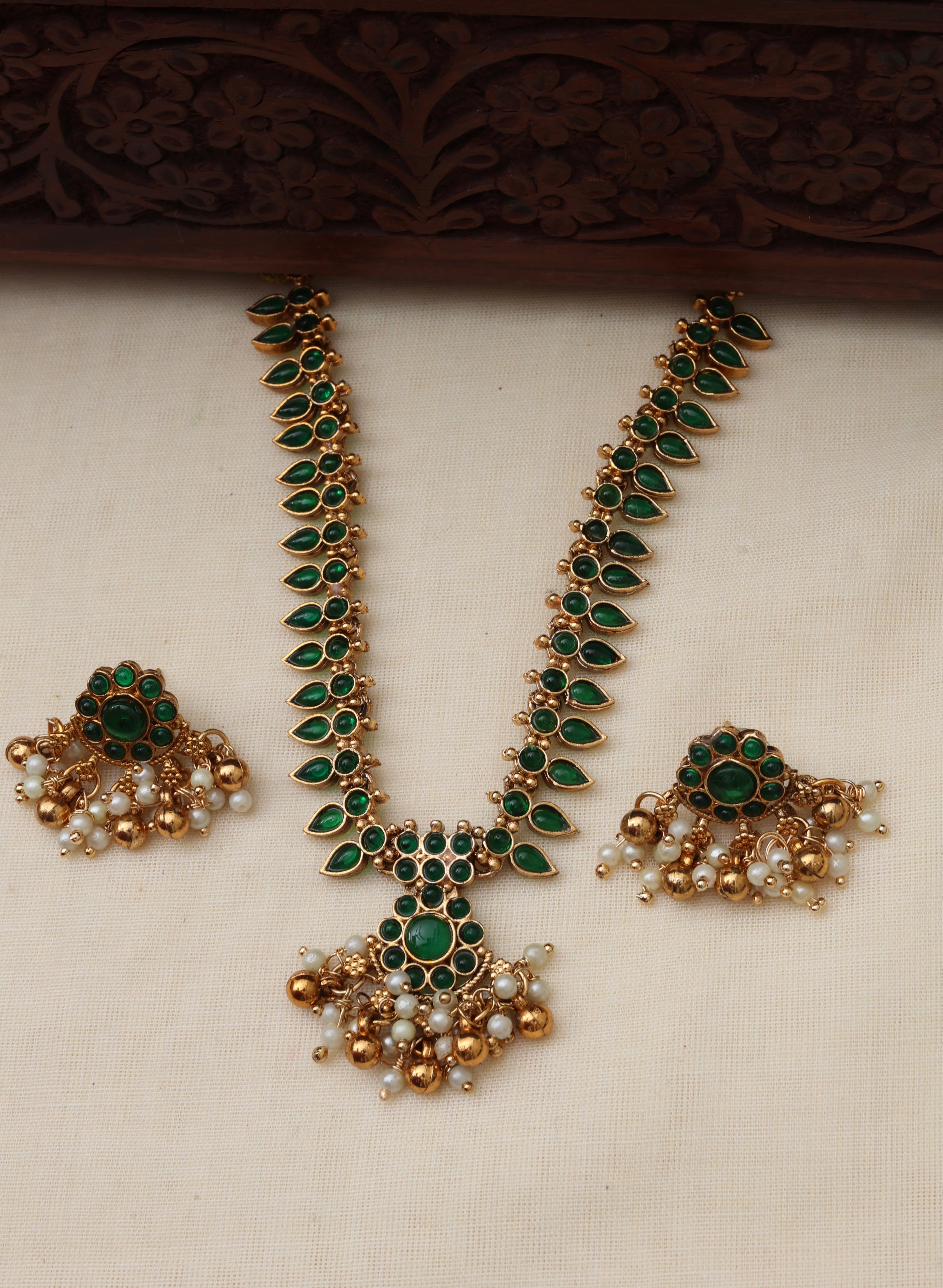 Haritha necklace set Green- (JS 0238)