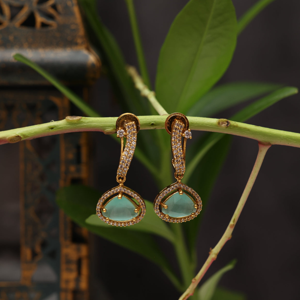 Victorian Royal Sparkle