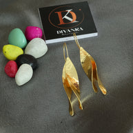 Leafy Grace Earrings 18K Gold Plated