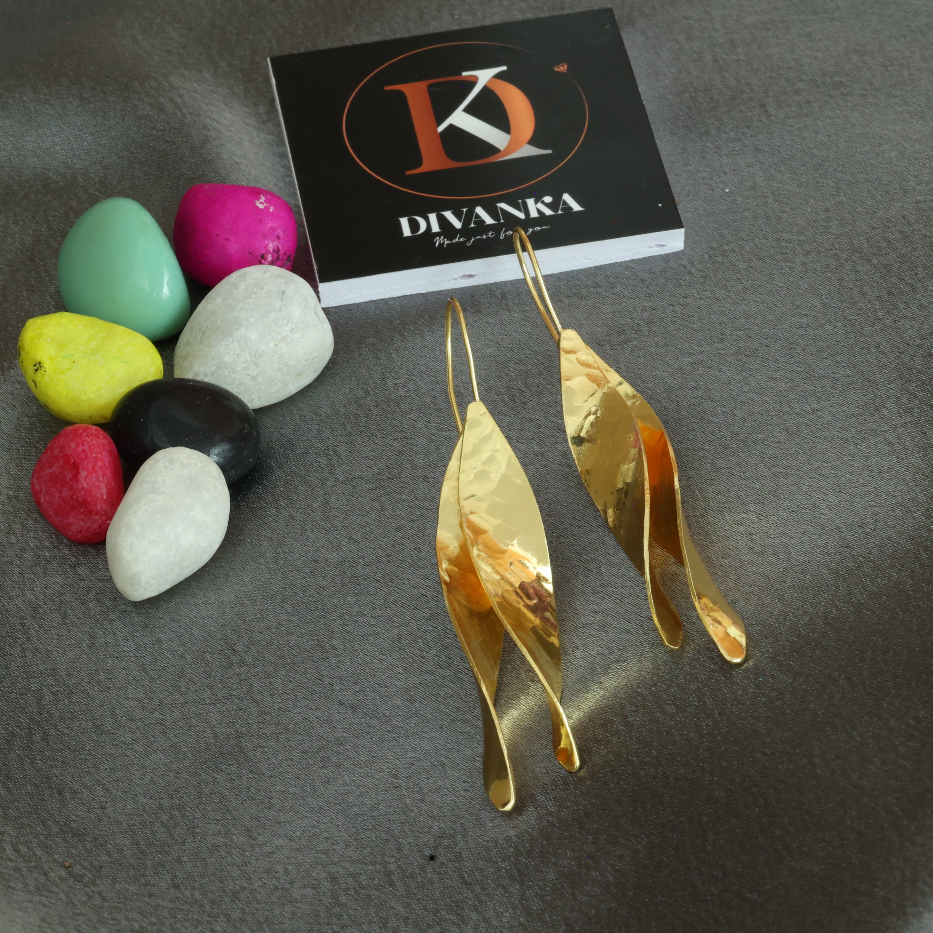 Leafy Grace Earrings 18K Gold Plated