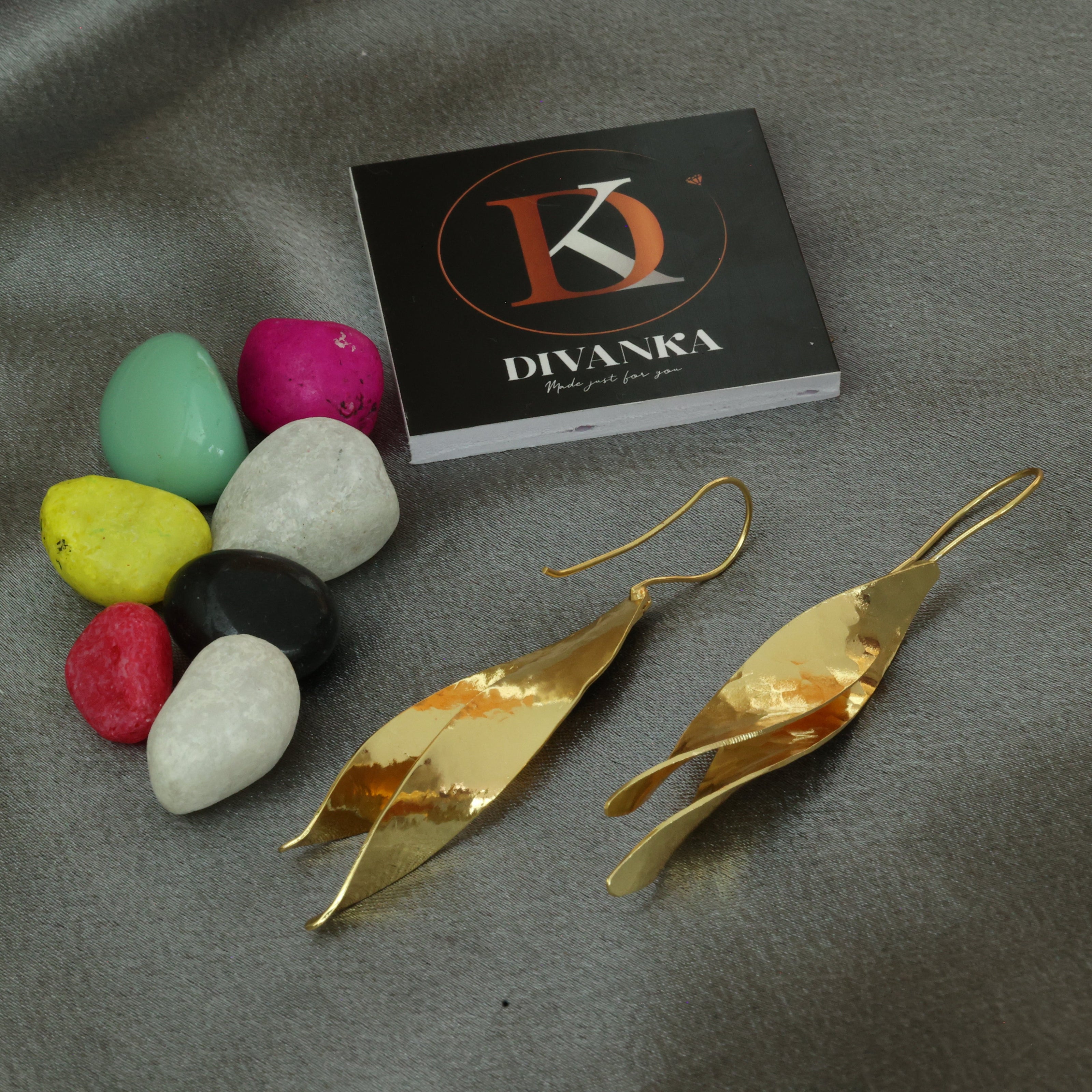 Leafy Grace Earrings 18K Gold Plated