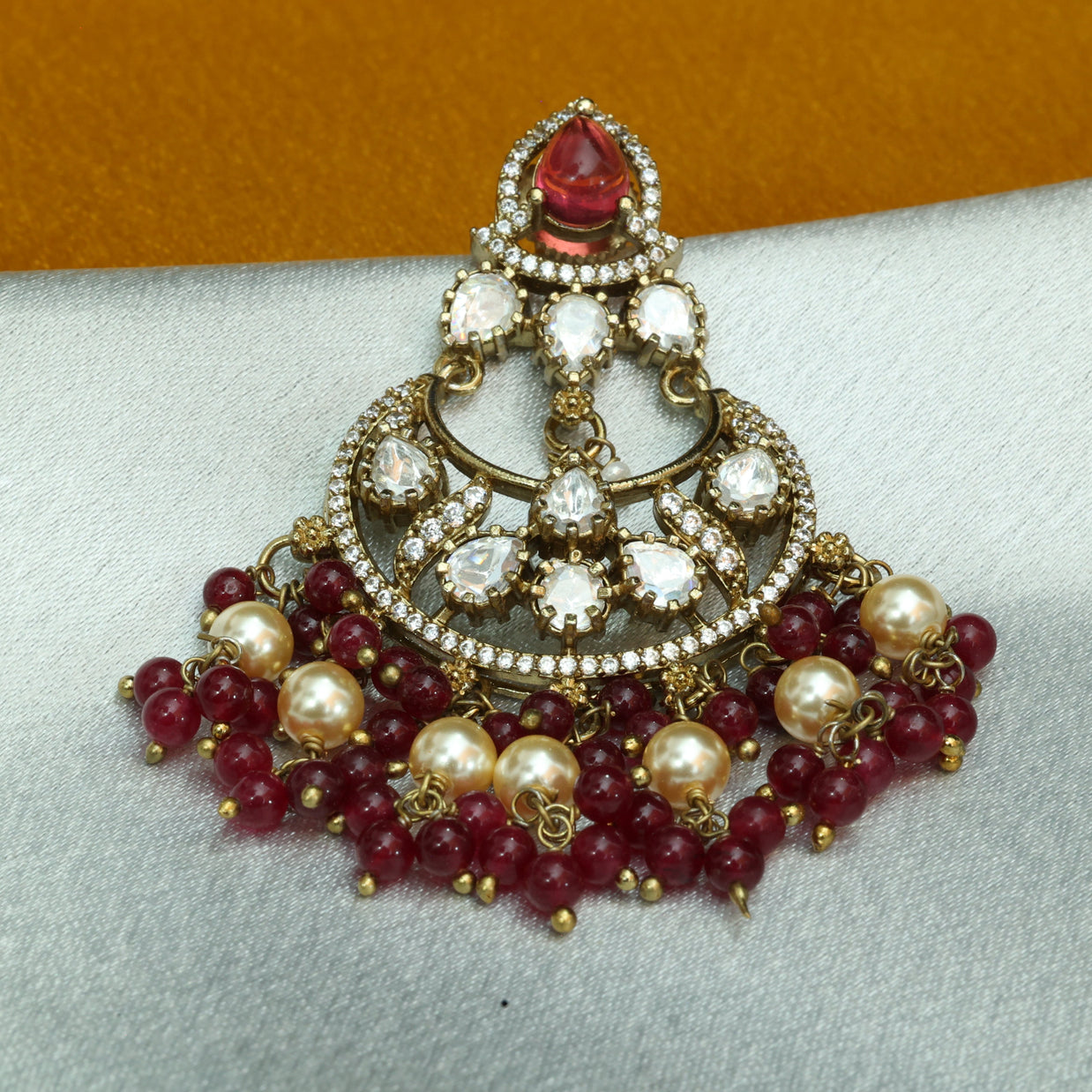 Queen'S Grace Victorian Earrings
