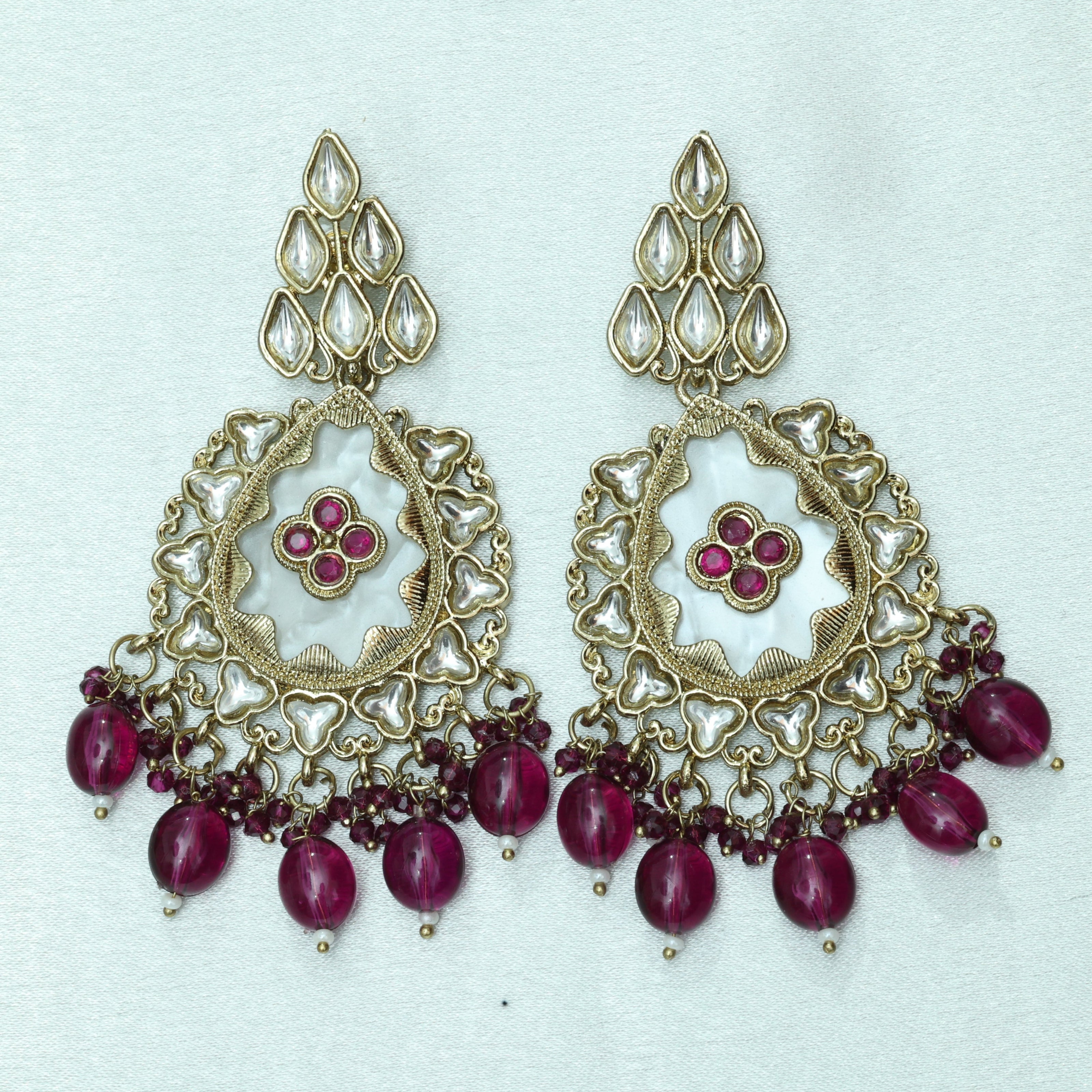 Tara Mandal Kundan Earrings