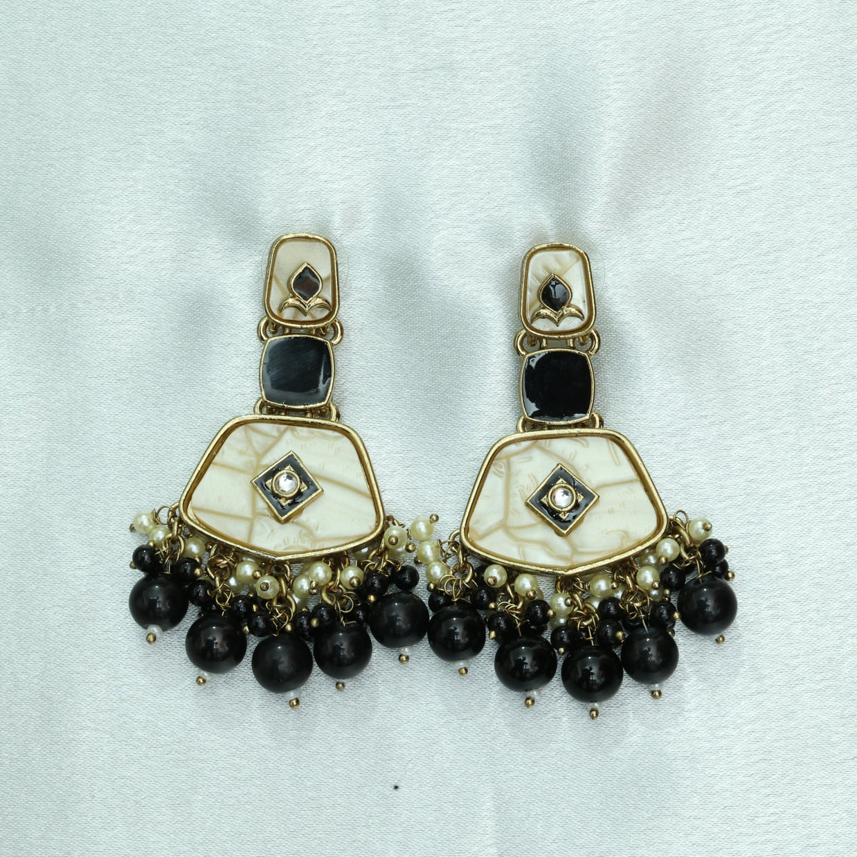 Kashi Moti Earrings