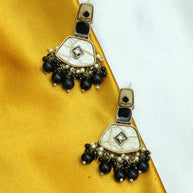 Kashi Moti Earrings
