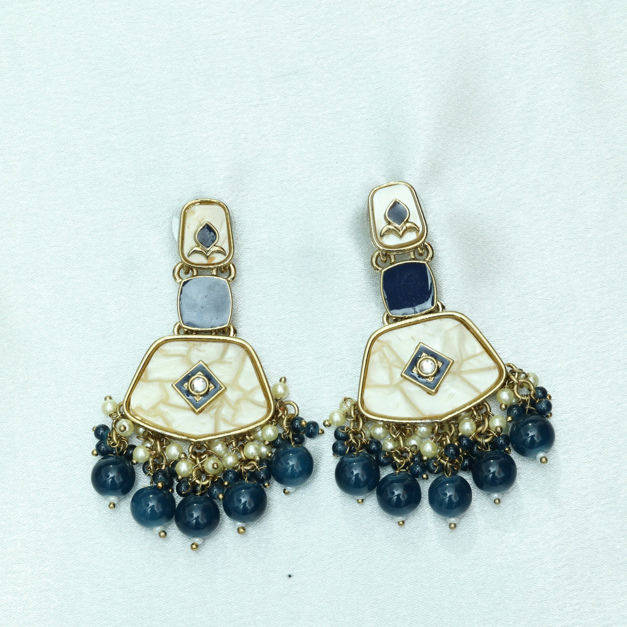Kashi Moti Earrings