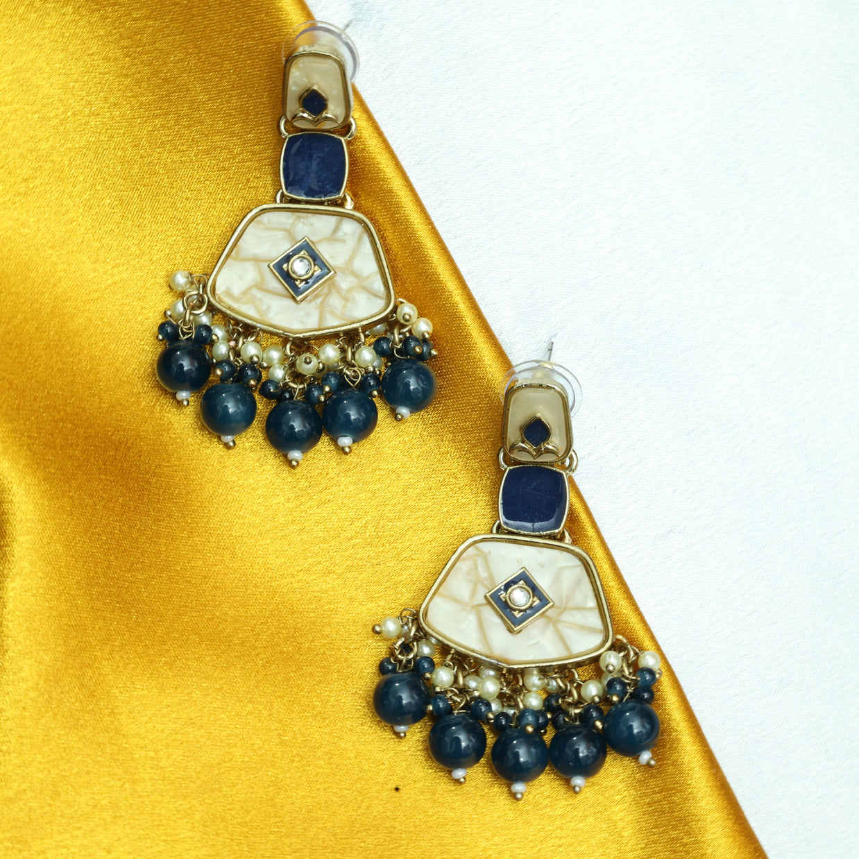Kashi Moti Earrings