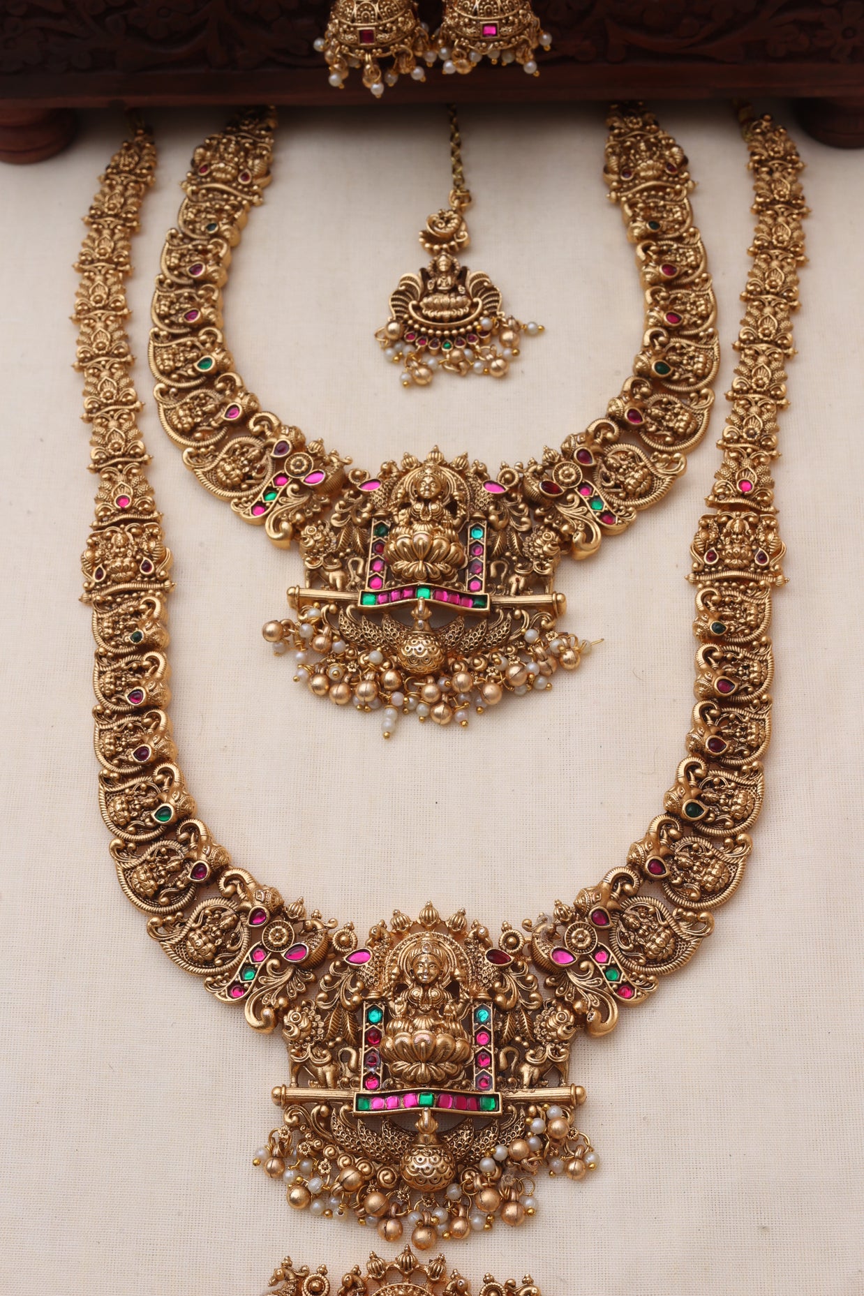 Deva bridalset
