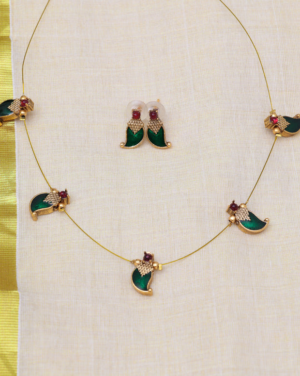 Invisible Palakka necklace set