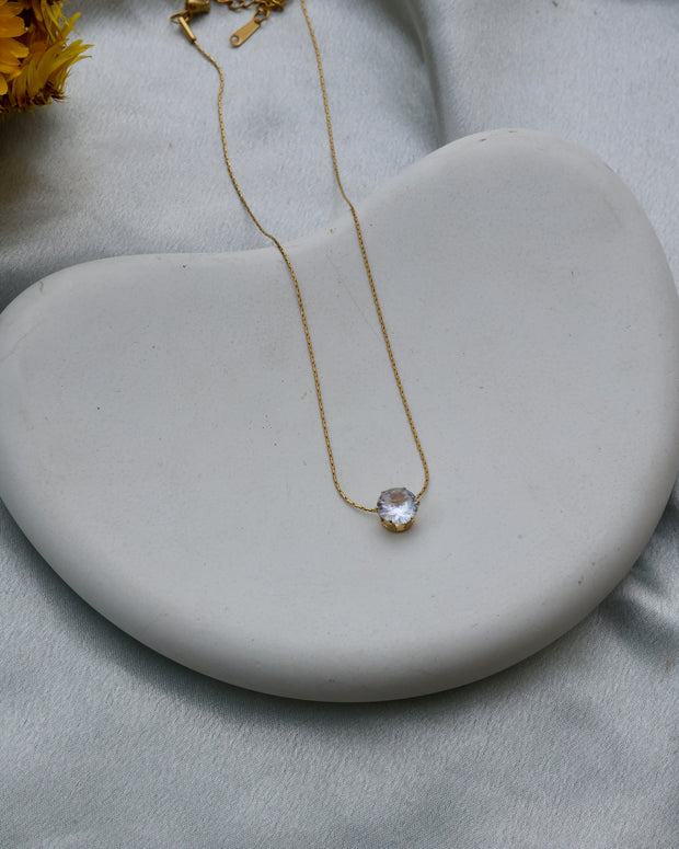 Diamond pendant chain