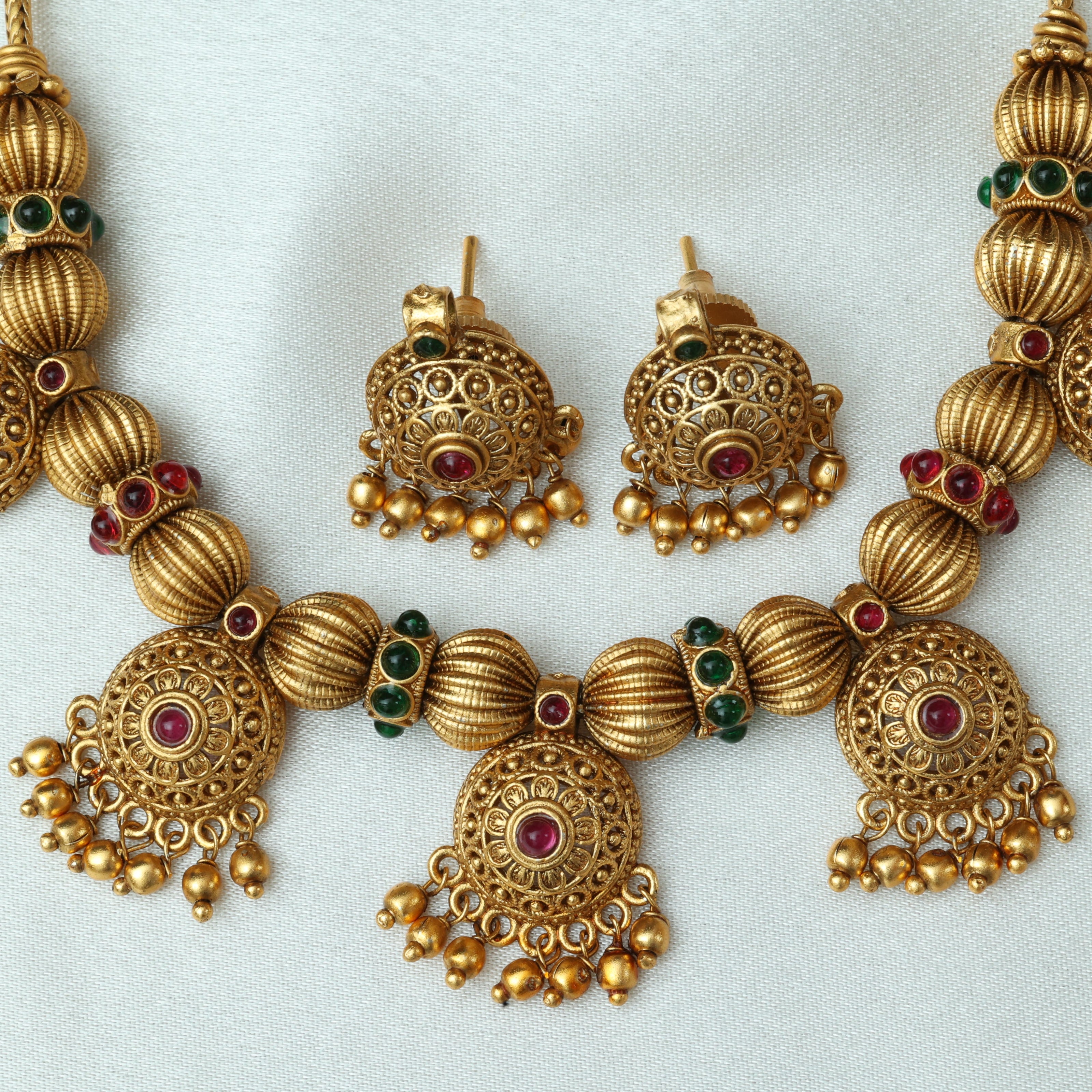 Antique Dome Necklace Set