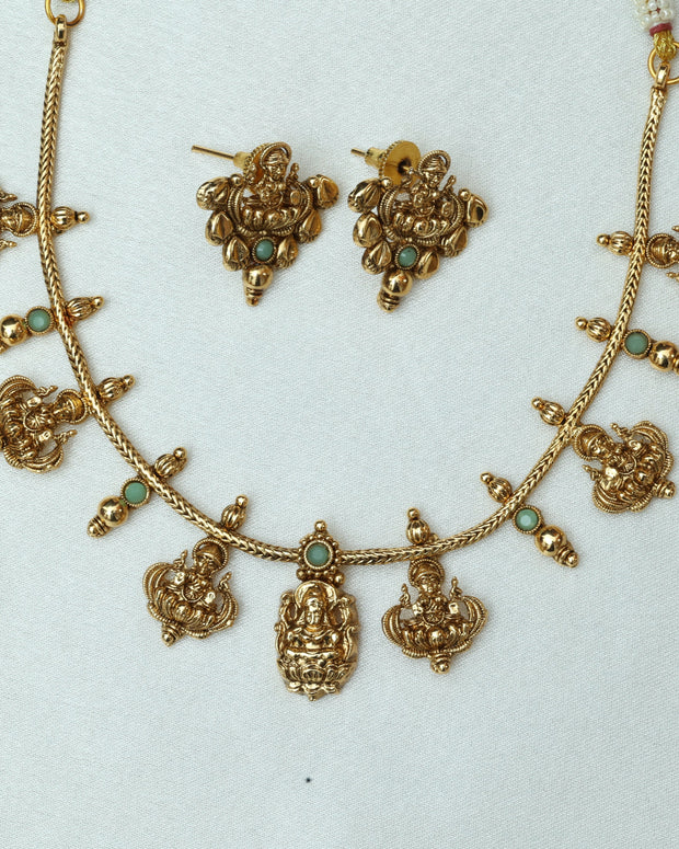 Saraswathy Antique Necklace Set