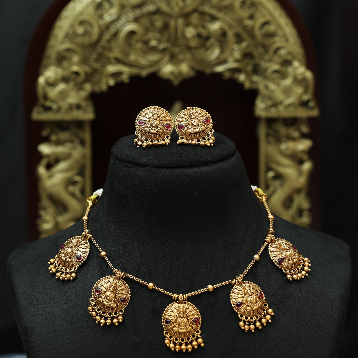 Devi Antique Necklace Set