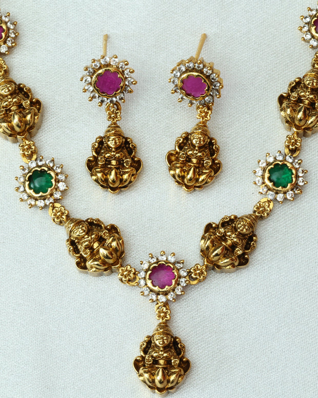 Elegant Emerald Ruby Necklace Set