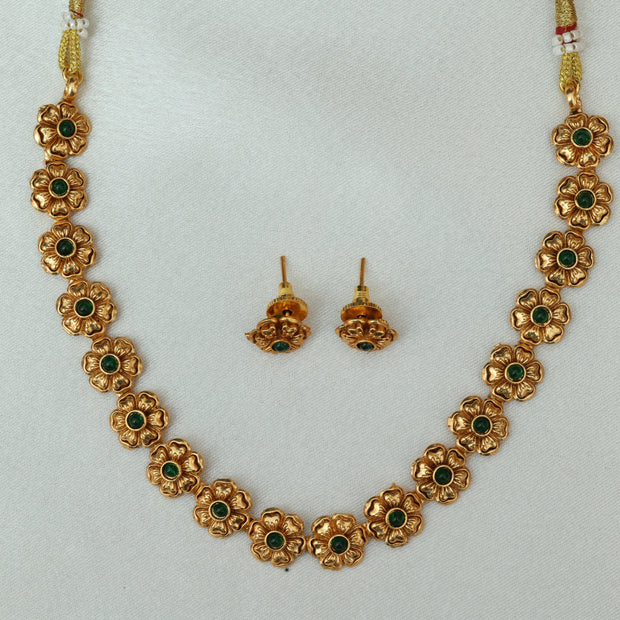 Heritage Floral Necklace Set