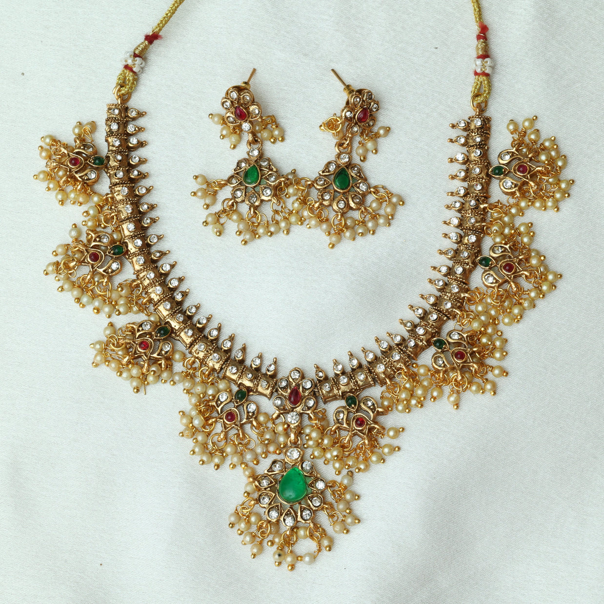 Budget Guttapusalu  Necklace Set