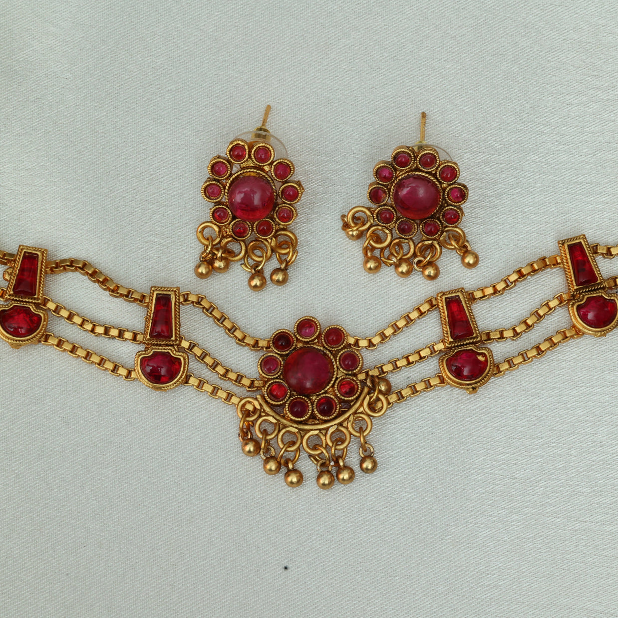 Elegant 3 Layer Choker