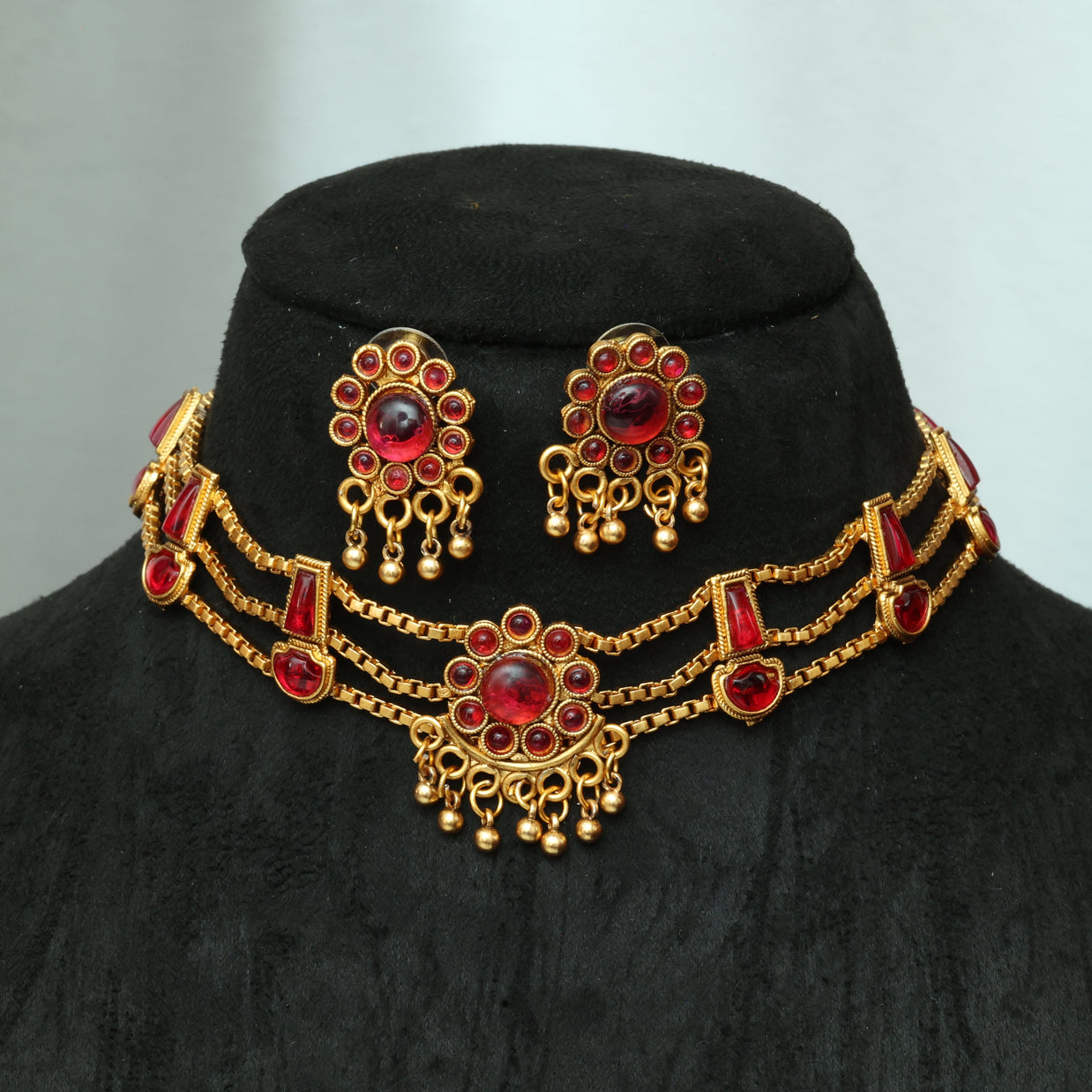 Elegant 3 Layer Choker