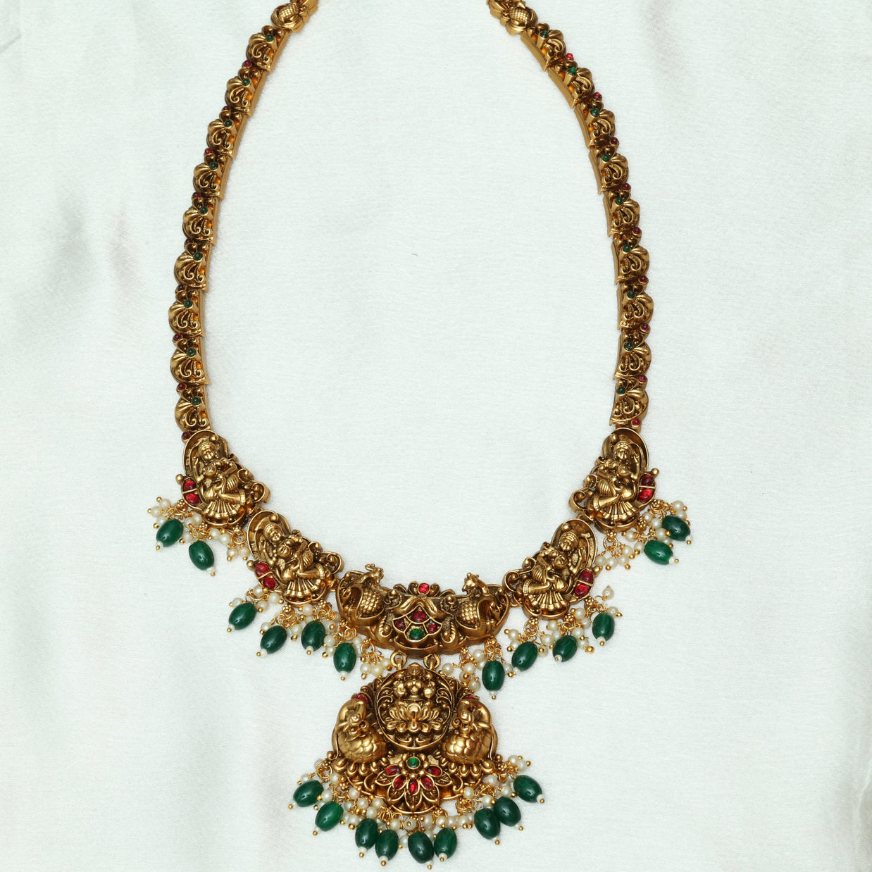 Temple Lakshmi Bridal Combo With Emerald Beads