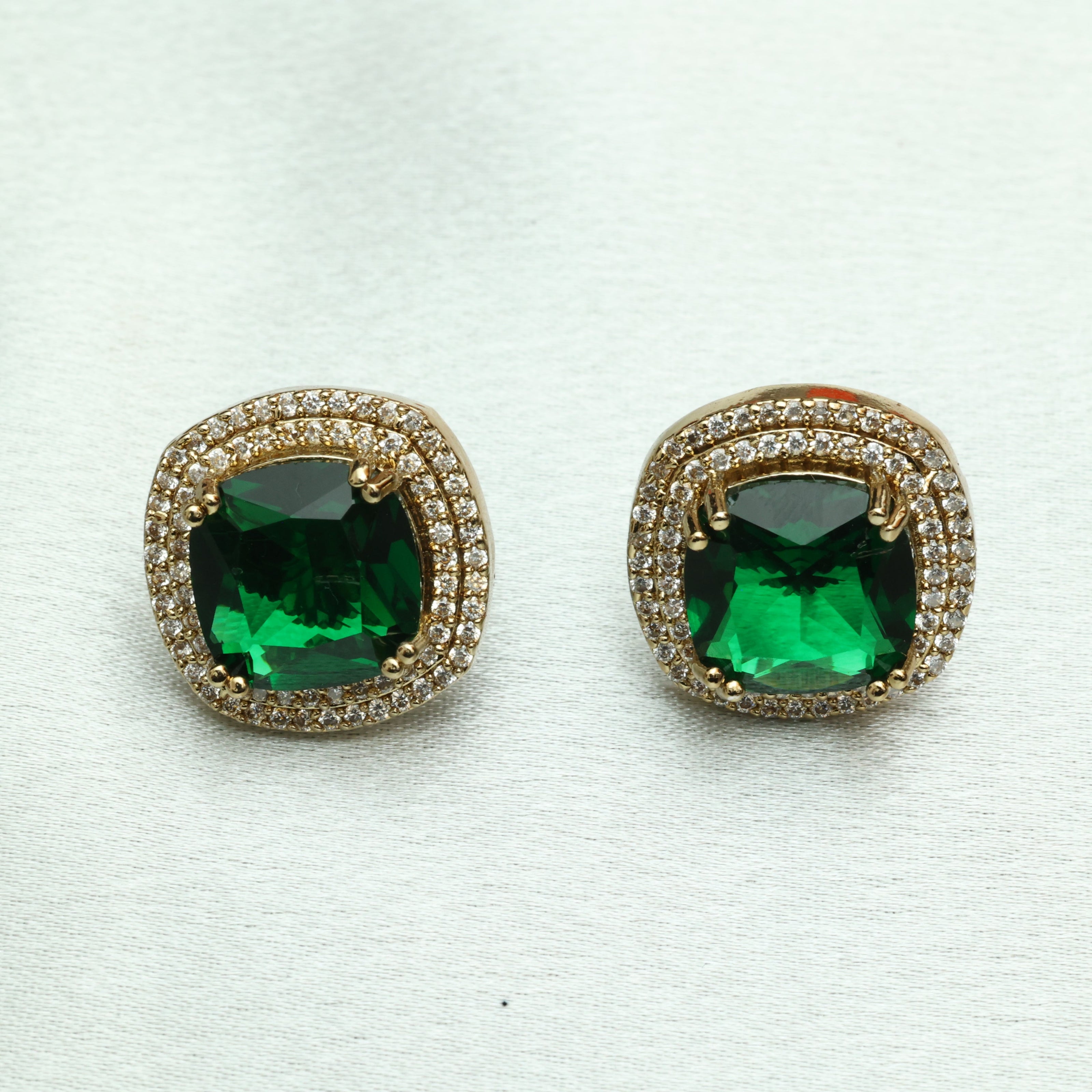 Sparkling Victorian Necklace Set