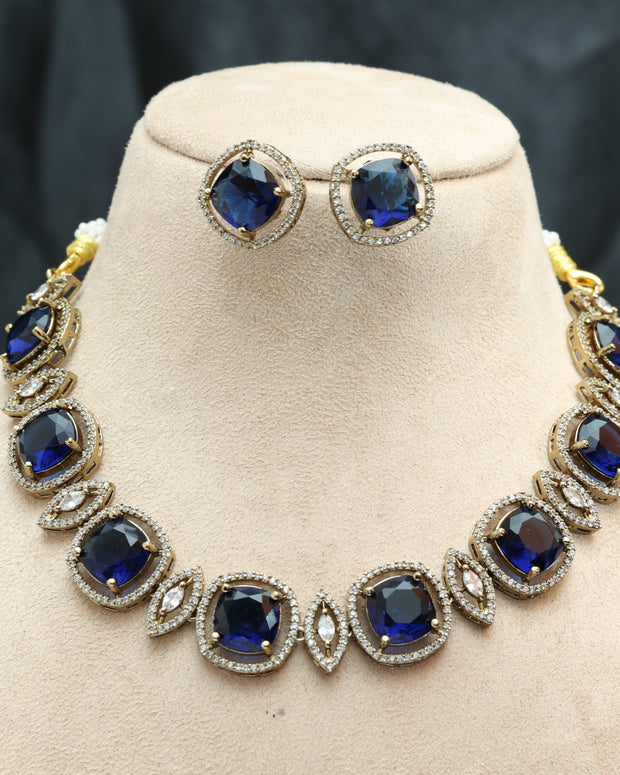 Premium Royal Twillight Victorian Necklace Set