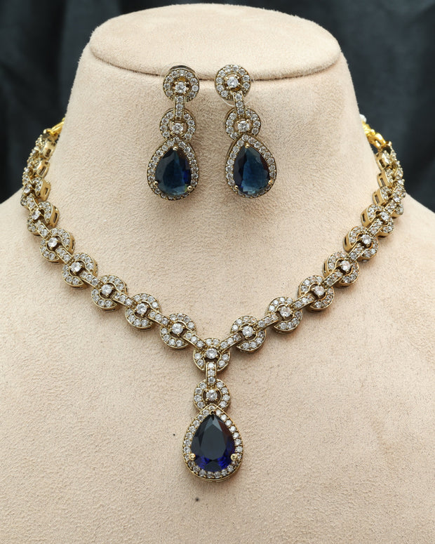 Scarlet Glow Victorian Necklace Set