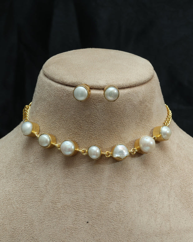 Minimal Pearl Necklace Set 18K Gold Plated
