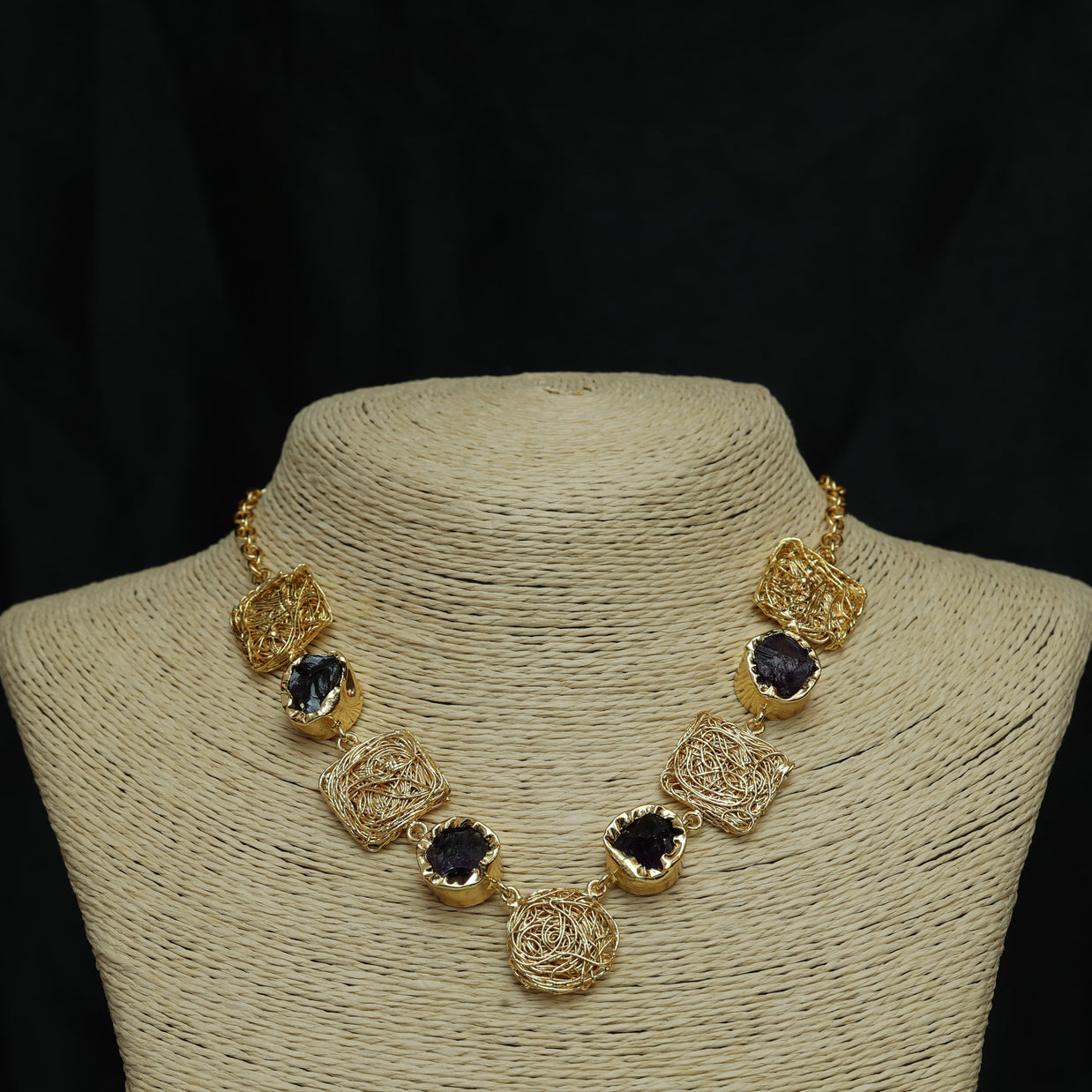 Golden Whirl Amethyst Natural Stone Necklace 18K Gold Plated